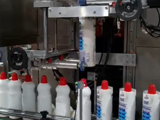 Vantagens do Rótulo Sleeve: estética, desempenho e eficiência em uma única solução